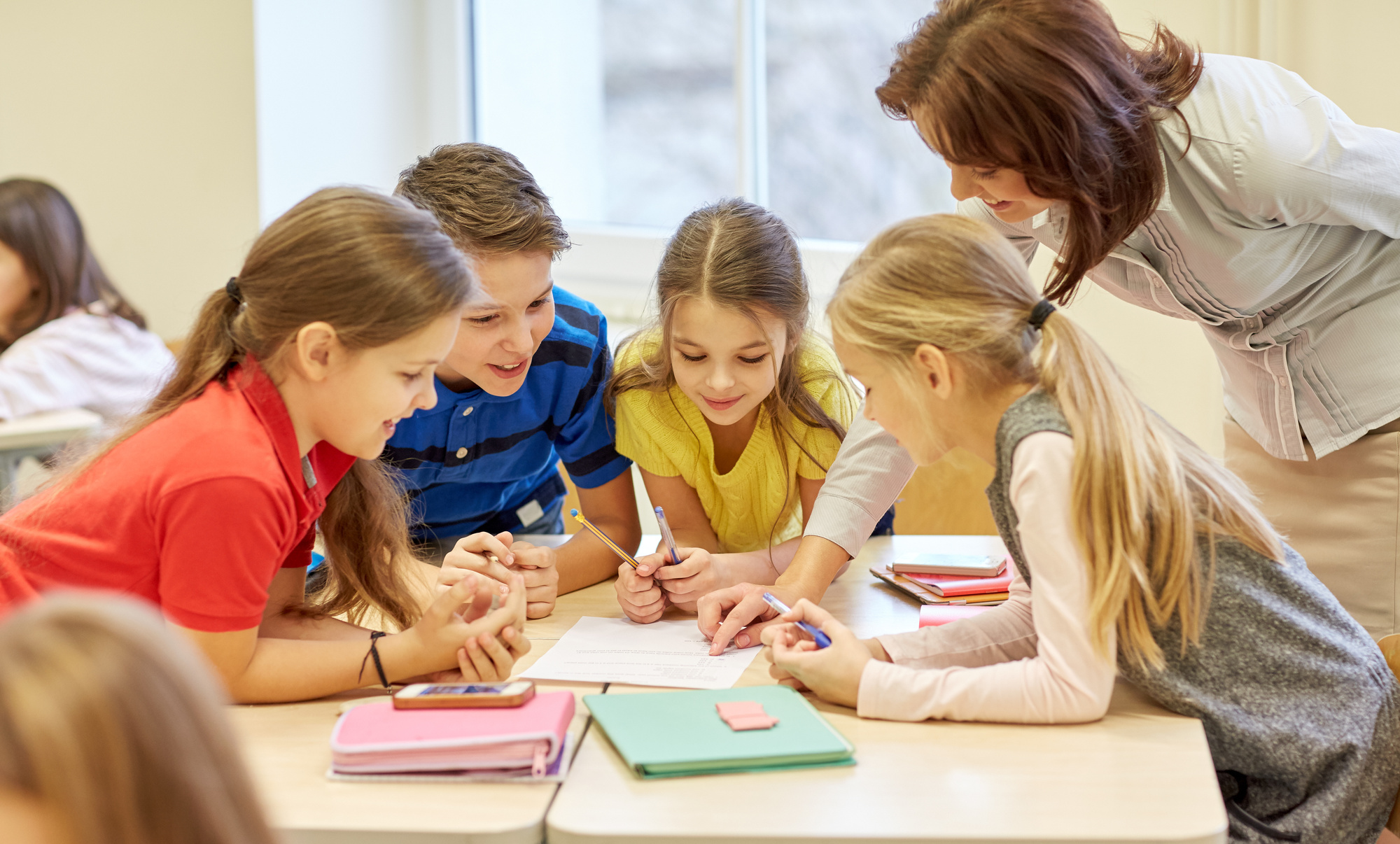 Symbolfoto für lernende Kinder